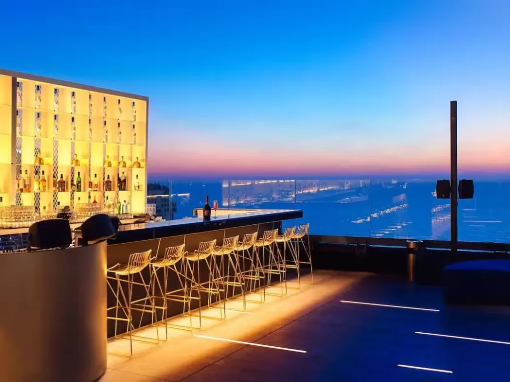 Rooftop Bar
